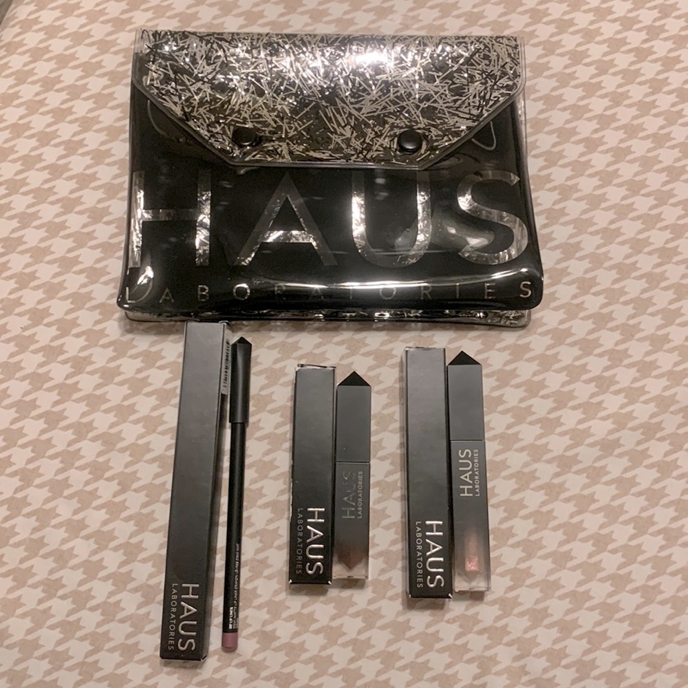 NWT. HAUS LABORATORIES By Lady Gaga: HAUS OF COLLECTIONS Makeup Kit with Bag.